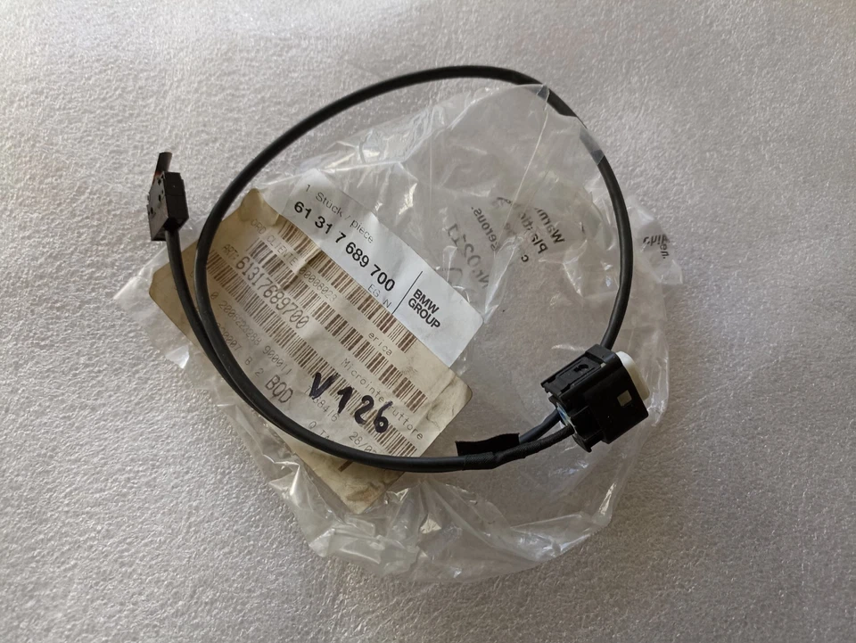 interruttore microswitch BMW R900RT R1200RT K1200GT K1300GT 61317689700 Foto 1 de 1