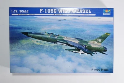 F-105G Wild Weasel Vietnam War Hobby Boss 1/72 - Immagine 1 di 3
