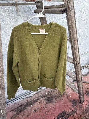 Vintage 50s 60s Mcgregor Lambs Wool Knit Cardigan Green VGC 21x27 - Image 1 of 4