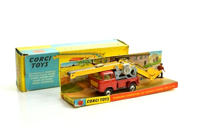 CORGI 64 WORKING CONVEYOR ON FORWARD CONTROL JEEP - Image 1 of 4