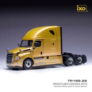 Camión tractor Freightliner Cascadia 2018 3-assi dorado escala 1:43 de IXO-Models - Imagen 1 de 2