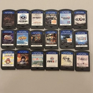 lotto giochi ps vita bundle 18 giochi titoli in foto - Foto 1 di 3