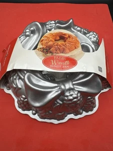 Nordic Ware Bundt Kuchenform Form Feiertag Kranz Weihnachten 9 Tassen - Bild 1 von 8