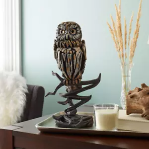 Owl Edge Sculpture Figure Evocative Hand Painted - Marble Castings Blend - Foto 1 di 3