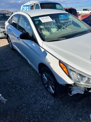 Used Front Left Door Window Regulator Front fits: 2016 Hyundai Sonata electric V - Image 1 of 4