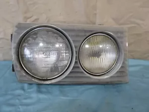 ✅ 76-85 Mercedes w123 200D 230TE 240D 250 280E 300D CD Headlight PASSENGER OEM - Picture 1 of 12