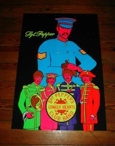 BEATLES 1969 ORIGINALE "Sgt. Pepper's Lonely Hearts Club Band" POSTER BLACKLIGHT - Foto 1 di 10