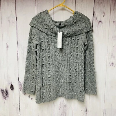 Suéter Love Token para mujer talla XS gris tejido con cable capucha cuello Foto 1 de 3