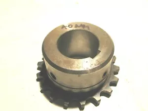 NUOVO SUBAKI CR5018-J #50 GIUNTO CATENA A RULLI 18T 40MM FORO P6997 - Foto 1 di 5