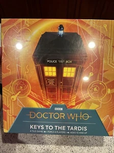 NEW/SEALED Doctor Who Keys To The Tardis Tile & Card Game 2-4 Players BBC - Picture 1 of 4