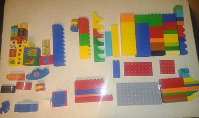 Lego Duplo  143 Building Bricks BLOCKS  Mixed Pieces - Image 1 of 4