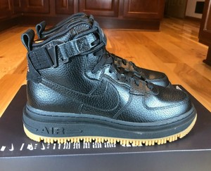 black af1 gum bottom