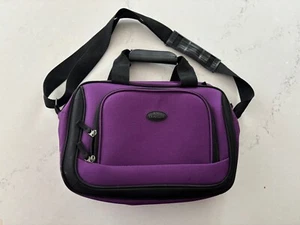 US Traveler Purple Fabric Travel Zip Bag Tote Carry On Personal Item 14”x9.5”x5 - Picture 1 of 9