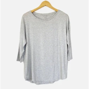 NWT Majestic Filatures Soft Touch Metallic Soft Touch Deluxe Tee Size 2 / Small - Picture 1 of 11
