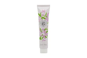 ROGER & GALLET FEUILLE DE THÉ HAND CREAM. NEW. FREE SHIPPING - Picture 1 of 2