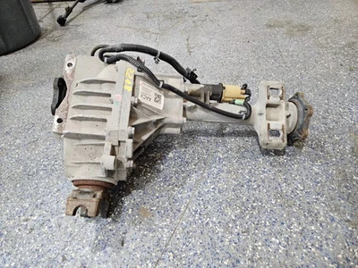 2015-2020 Cadillac Escalade Front Axle Differential Carrier 3.23 Ratio Opt GU5 - Image 1 of 4