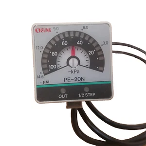 SUNX PE-20N DISPLAY PRESSURE SENSOR 0-14.6 PSI, 1/4 NPT NPN FACTORY NEW ORIG BOX - Picture 1 of 3