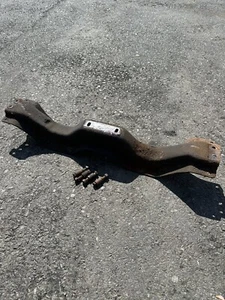 85-87 K10 K20 4x4 85-91 K5 Blazer W Style Transmission Crossmember - Picture 1 of 10