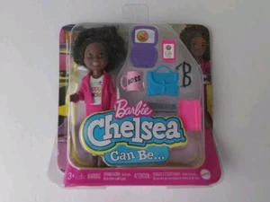 Barbie Mujer de Negocios "Chelsea Can Be" Muñeca Mattel Boss Girl, ¡Nueva y Sellada! - Imagen 1 de 3