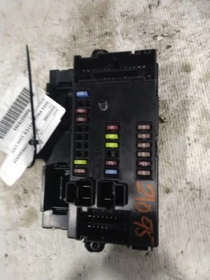 Módulo de control de carrocería RAM ProMaster 1500 2021 68457678AB fabricante original usado 132 k millas Foto 1 de 4