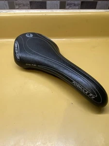 Black SDG Formula FX Edge Flex 270mm x 135mm Carbon I-Beam Rail Saddle - Picture 1 of 17