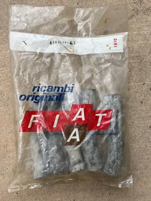 Fiat 124 / 1200 / 1500 ? Mangueras respiratorias de motor Osca NOS Foto 1 de 4