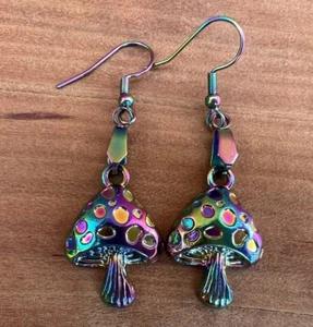 Orecchini donna uomo fungo arcobaleno - Foto 1 di 10