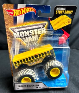 Hot Wheels Monster Jam 2015 Higher Education #03 peldaños de barro y rampa nuevos/sellados - Imagen 1 de 4