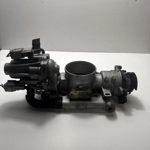 1998 - 2000 Lexus LS400 SC400 GS400 Throttle Body & Valve Actuator 22030-50110 - Picture 1 of 23