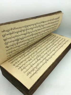 VINTAGE BURMESE PARABAIK MANUSCRIPT - 19th/20th century - Shan alphabet Foto 1 de 4