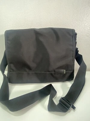 Targus Negro Laptop Libro Mensajero Escuela Trabajo Bolsa Compartimentos 14x11x3"" Foto 1 de 4