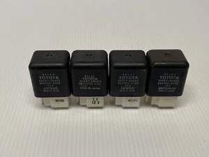 Lot 4 1984-2007 OEM Toyota Relay 90987-04002 4Runner Camry Corolla Land Cruiser - Picture 1 of 3