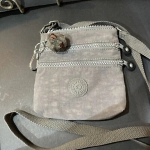 Kipling Alvar Solid Crossbody Shoulder Bag Slate Gray Zippered Nathan Monkey - Picture 1 of 7