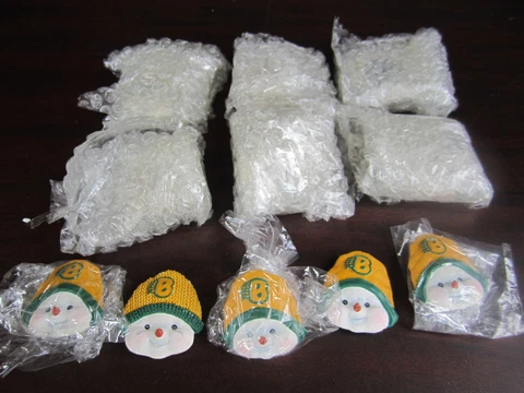 Lot of 11 BAYLOR U Bears Snowman Magnets NEW In Box Christmas Cover