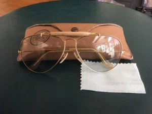 RAY BAN 1950s Aviators Pink Gold & Bakelite Bosh & Lomb Grey Green Glass Lenses - Picture 1 of 12