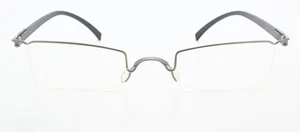 Gafas MARKUS T ND 000763 26S Nuevo Diseño Cuadrado Mínimo Gris Titan Negro Templos - Imagen 1 de 12