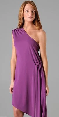 Vestido Haute Hippie Púrpura Sin Mangas Un Hombro Pequeño Dobladillo Asimétrico 6 Foto 1 de 4