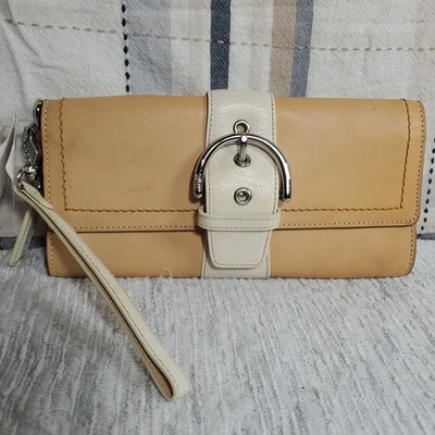 Coach Leather Clutch Wristlet Wallet Tan Beige 6694 – Zip Pouch Small Purse Acc - Image 1 of 4