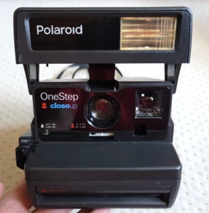Cámara instantánea de película Polaroid One Step Close Up 600 de colección con correa, sin probar - Imagen 1 de 9