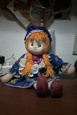 bambola in pezza con viso in plastica h.cm 47 leggi..... - Immagine 1 di 4