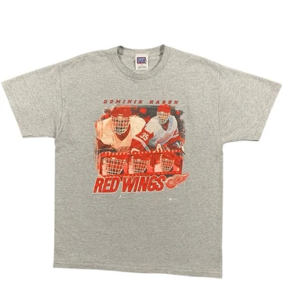 Vintage 90s Detroit Red Wings Dominik Hašek NHL Hockey T Shirt Size XL - Image 1 of 4