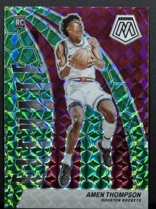 2023-24 Panini Mosaic #13 Amen Thompson Elevate Mosaic Green - Bild 1 von 2