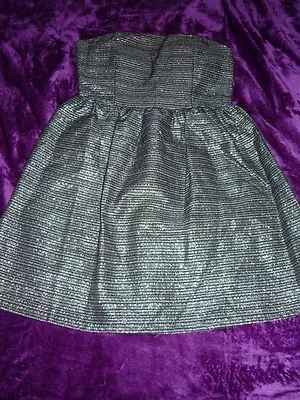 ROBE de soirée BUSTIER CINTRÉE noire et doré T. 36  - Photo 1/3