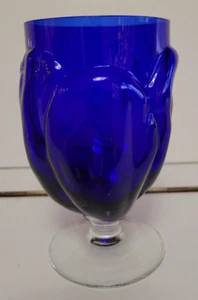 ROYAL BLUE CAMBRIDGE SHERBET RAISED ROSE PETALS CLEAR STEM 5.25 INCHES 12 OZS - Picture 1 of 7
