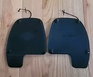 HARLEY DAVIDSON GENUINE TOURING FAIRING GLOVE BOX FLAPS DOORS 58681-05 58679-05 - Foto 1 di 4