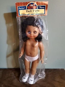 Darice 13,5 Zoll Puppenteile Afroamerikaner schwarze Haare braune Augen Puppenherstellung - Bild 1 von 4