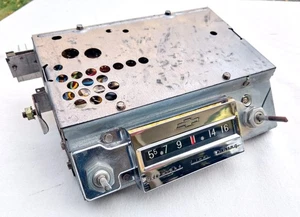 1961-1962 Chevrolet Impala Biscayne Bel-Air NOS GM AM Radio 61 62 348 SS 409 327 - Picture 1 of 7