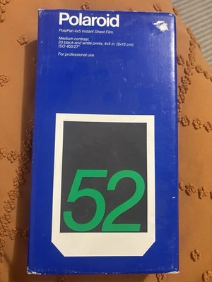 PELÍCULA DE 20 HOJAS INSTANTÁNEA VINTAGE POLAROID 52 4x5 sin abrir 12/94 Foto 1 de 4