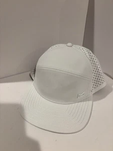 Melin Hat Snap Back Trenches Hydro Athletic Perforated Mesh Breathable Mens NWOT - Picture 1 of 9