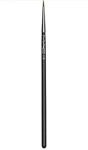 MAC 210 Precise Eye Liner Brush Full Size (New in Sleeve) *Discontinued* - Picture 1 of 3